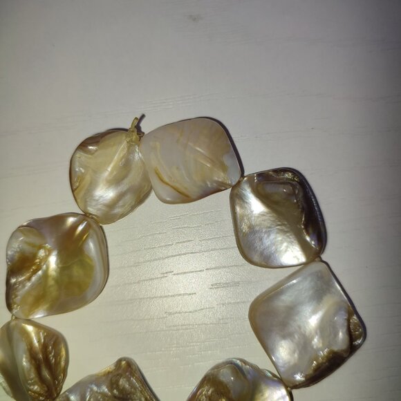 Shiny Diamond Shaped Shell Beads Bracelet Elastic Vintage small - Picture 5 of 6